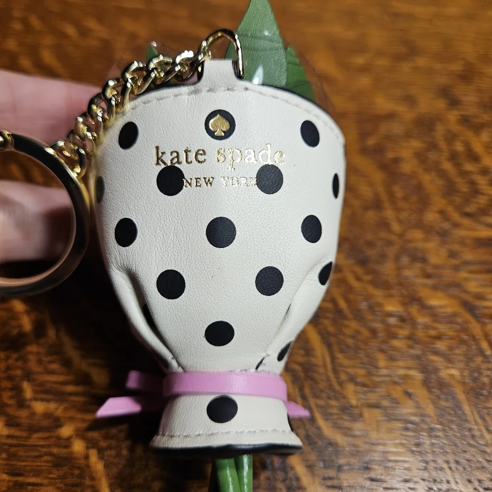 Kate Spade Flora Flower Bouquet Bag Charm NWT - Picture 2 of 6